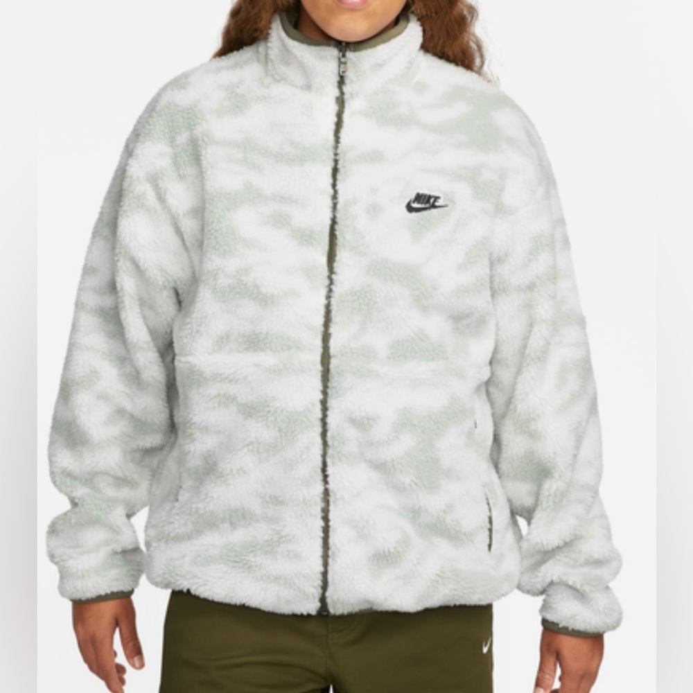 NEW!! Nike Reversible Club Plus Winter Jacket - Small